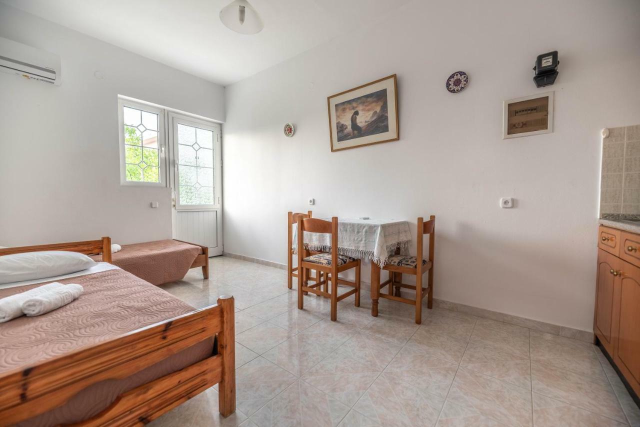 Hotel Ikaros Archangelos  Eksteriør billede