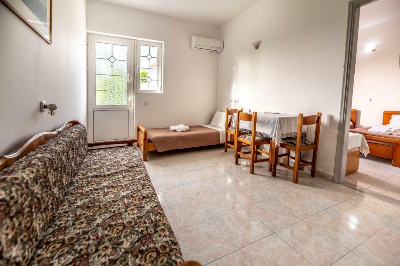 Hotel Ikaros Archangelos  Eksteriør billede